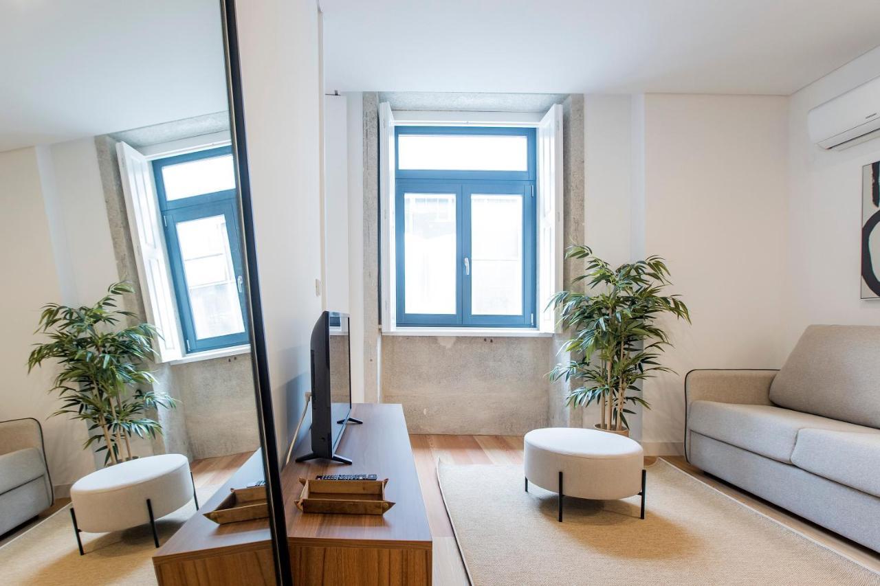 Downtown Wonder Flat W/ Ac By Lovelystay Porto Dış mekan fotoğraf